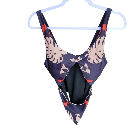 Commense Swimsuit Large NWT - Picture 2 of 6